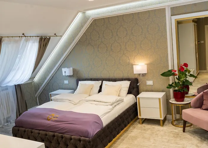 Queen Palace