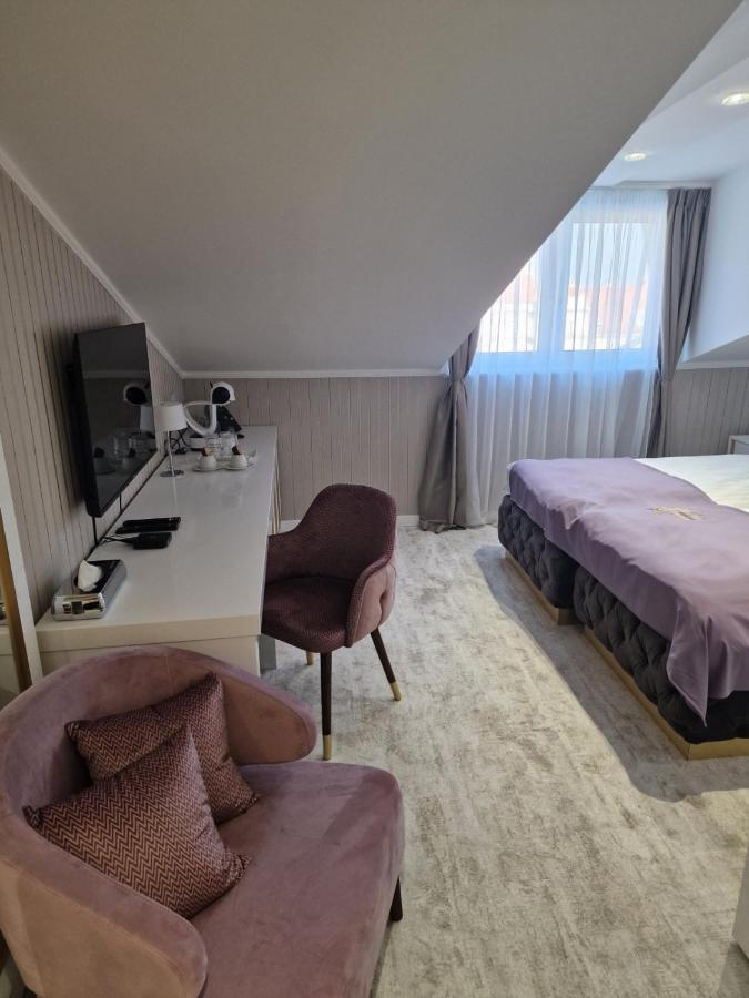 Queen Palace Novi Sad