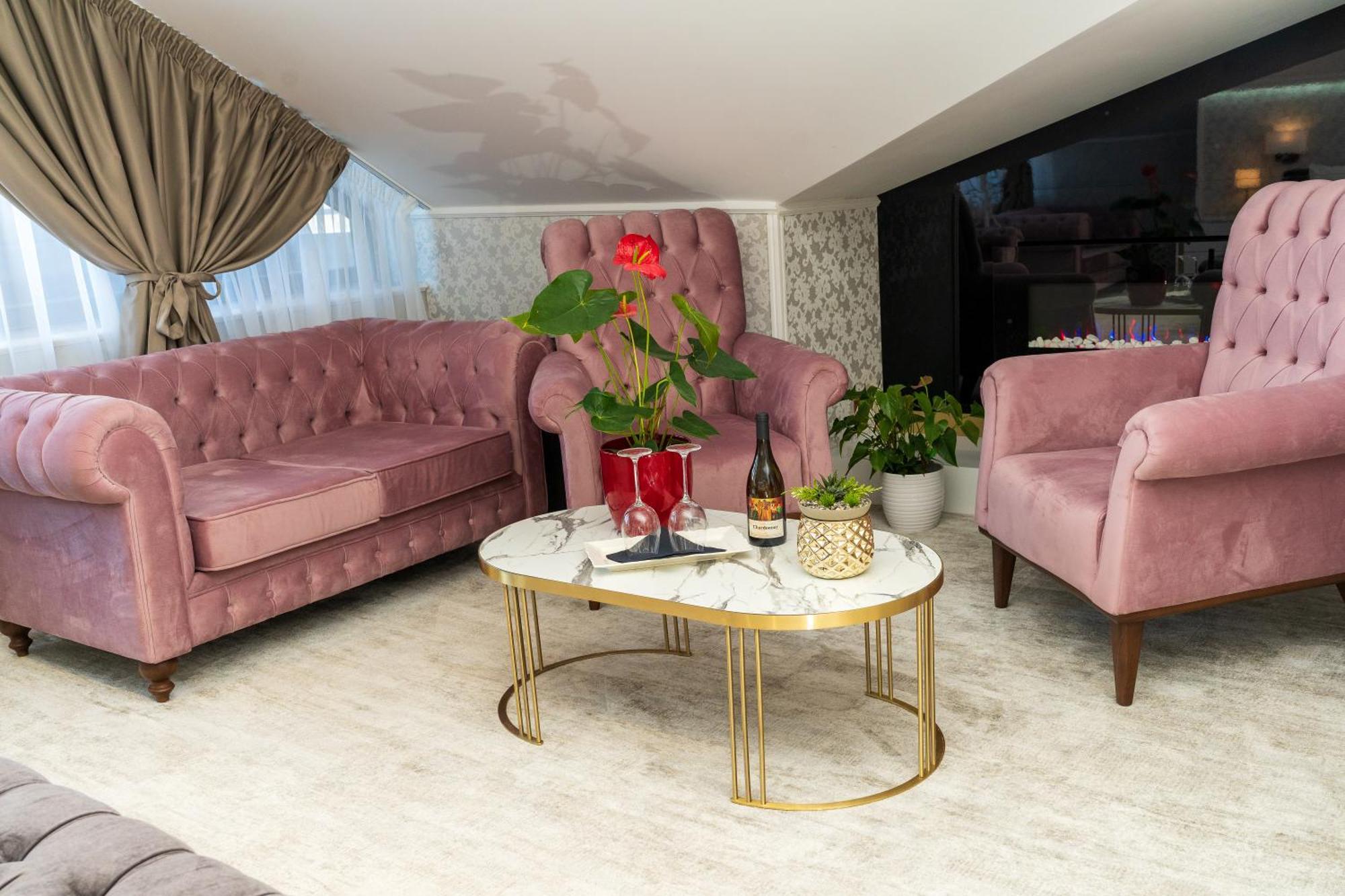 Hotel Queen Palace Novi Sad